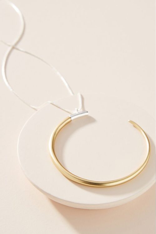 Laurel Pendant Necklace